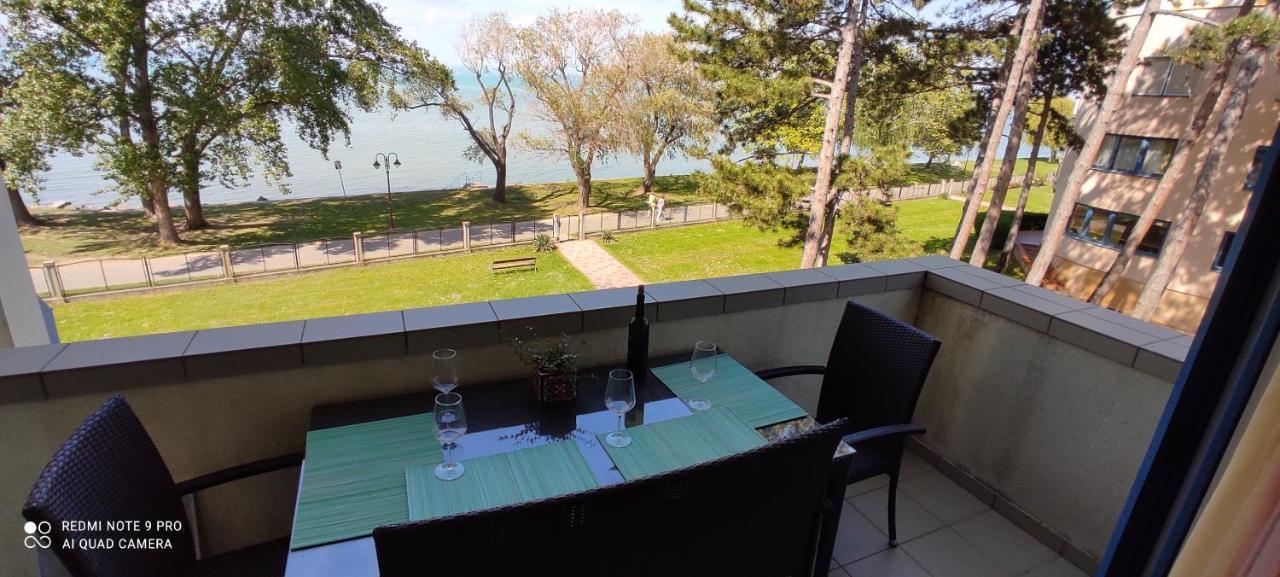 Onebeach Apartman Siófok Eksteriør bilde