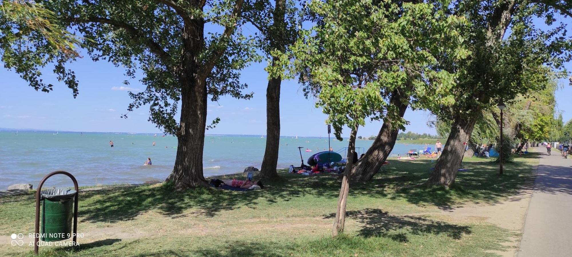 Onebeach Apartman Siófok Eksteriør bilde